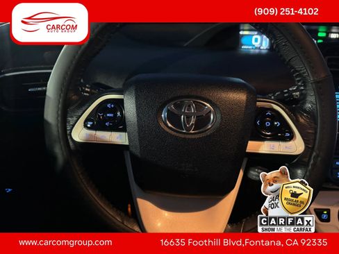 Used 2016 Toyota Prius Four Touring FWD image 27