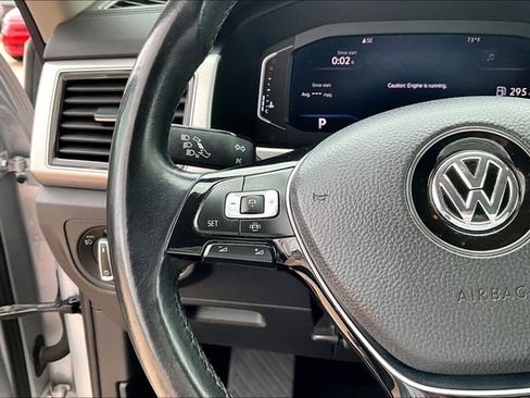 Used 2019 Volkswagen Atlas SEL FWD image 20