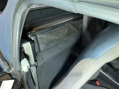 Used 2002 MAZDA MX-5 Miata image 61