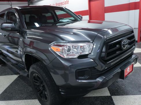 Used 2021 Toyota Tacoma SR w/ SR Convenience Package RWD image 28
