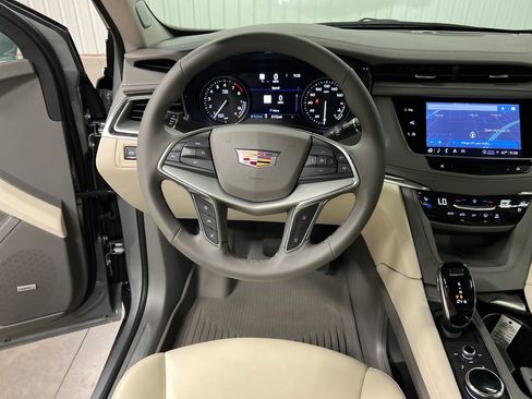 New 2026 Cadillac XT5 Premium Luxury w/ Driver Assist Package FWD image 18