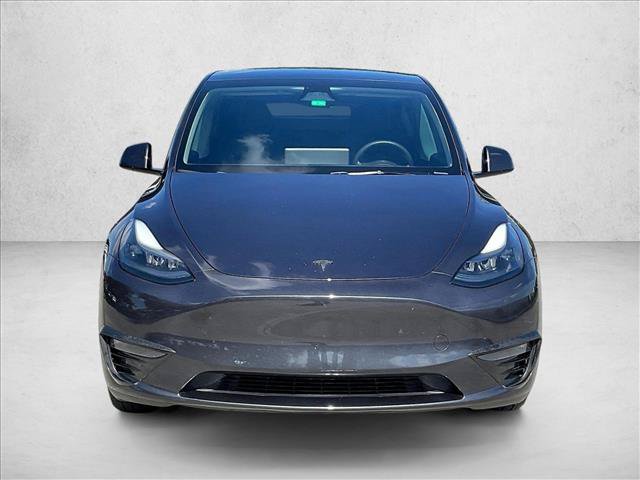 Used 2024 Tesla Model Y Long Range AWD/4WD image 2