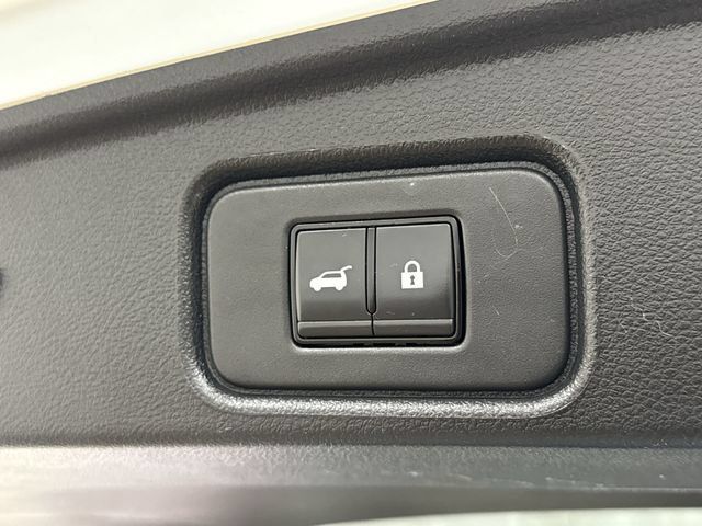 Used 2024 Nissan Pathfinder Platinum w/ Cargo Package FWD image 28