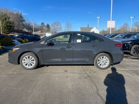 New 2026 Toyota Corolla LE image 2