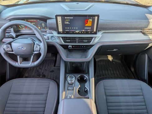 Used 2026 Ford Explorer ST-Line w/ Premium Package RWD image 24