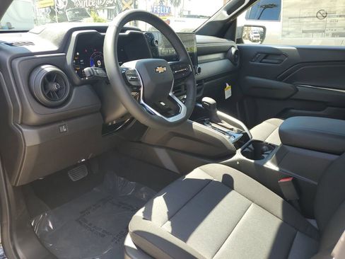 New 2026 Chevrolet Colorado W/T w/ WT Custom Package AWD/4WD image 18