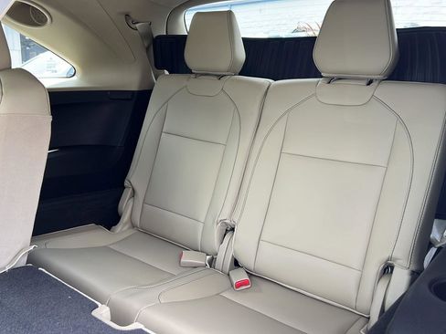 Used 2020 Acura MDX FWD w/ Technology Package image 12