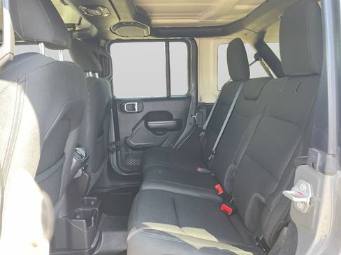 Used 2021 Jeep Wrangler Unlimited Sport AWD/4WD image 19