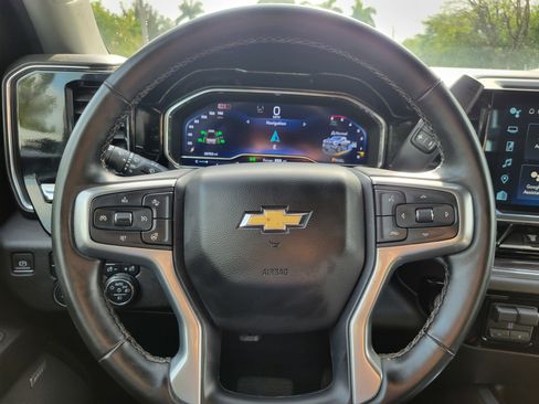 Used 2024 Chevrolet Silverado 2500 LTZ w/ LTZ Plus Package image 18