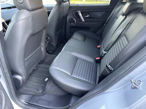 Certified 2025 Land Rover Discovery Sport S image 15