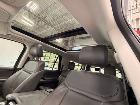 Used 2025 Ford Expedition Max Active image 29