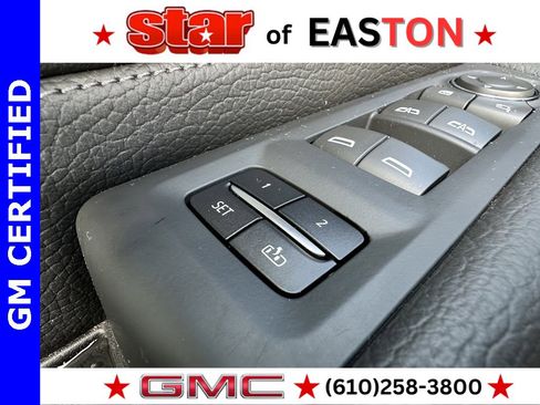Used 2023 GMC Yukon Denali image 17
