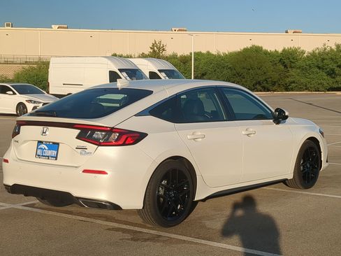 Certified 2024 Honda Civic Sport Touring image 6