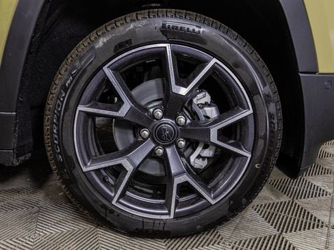New 2026 Jeep Cherokee Overland w/ Advanced Pro Tech Group AWD/4WD image 51