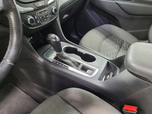 Used 2019 Chevrolet Equinox LT image 26
