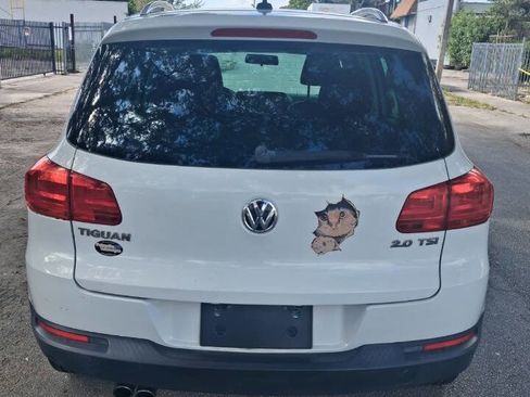 Used 2014 Volkswagen Tiguan SE FWD image 3