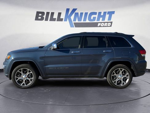 Used 2020 Jeep Grand Cherokee Overland image 2