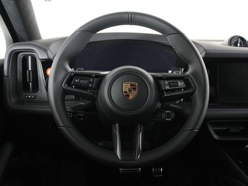 New 2026 Porsche Cayenne GTS image 12
