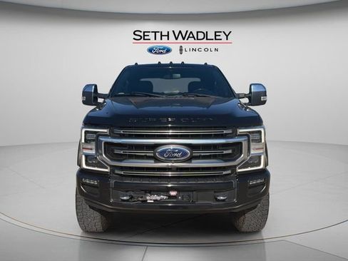 Used 2022 Ford F250 Platinum w/ Tremor Off-Road Package AWD/4WD image 2
