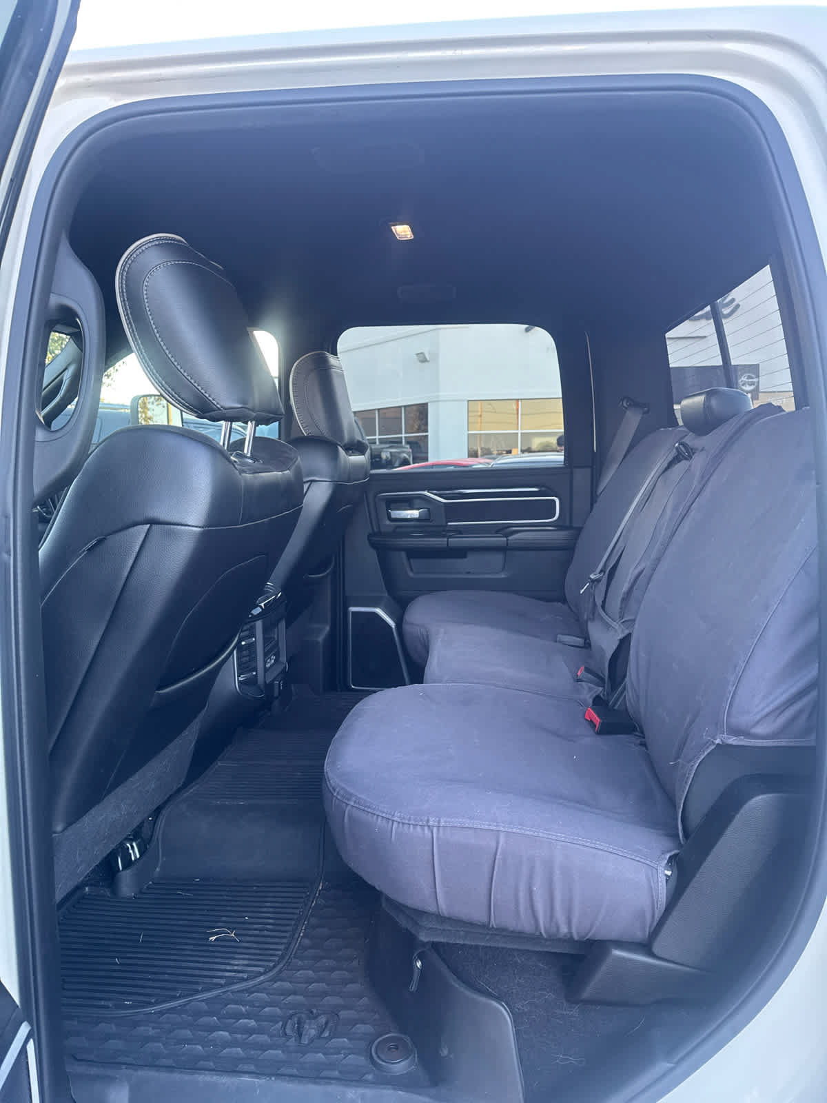 Used 2020 RAM 3500 Laramie w/ Night Edition AWD/4WD image 7
