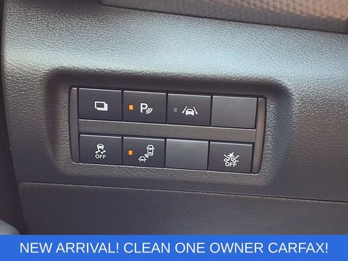 Used 2020 Nissan Kicks S FWD image 16