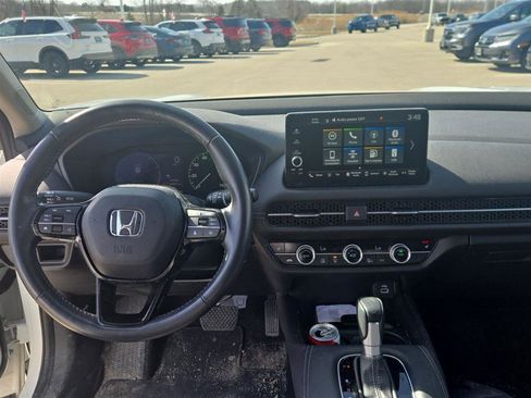 Used 2024 Honda HR-V EX-L image 4