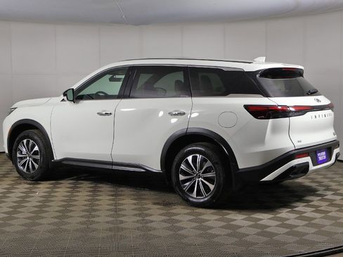 Used 2023 INFINITI QX60 Pure image 10