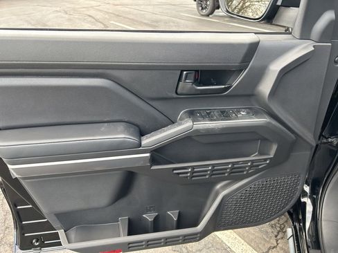 New 2026 Toyota Tacoma SR5 AWD/4WD image 17