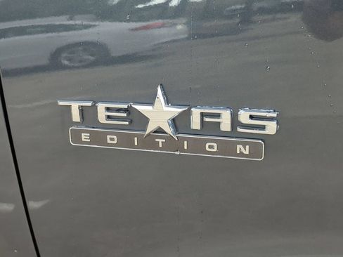 Used 2020 Chevrolet Silverado 1500 LT w/ Texas Edition RWD image 6