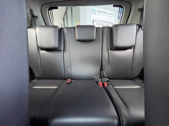 Used 2016 Toyota Highlander Limited Platinum AWD/4WD image 28