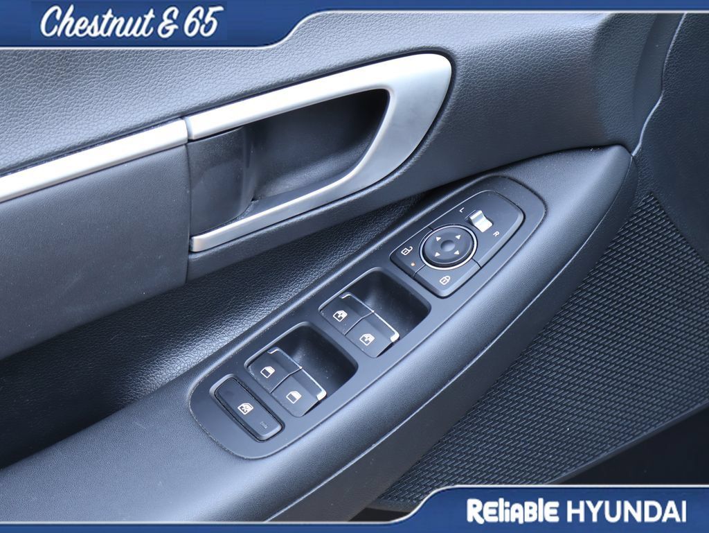 Certified 2025 Hyundai Sonata SEL FWD image 21
