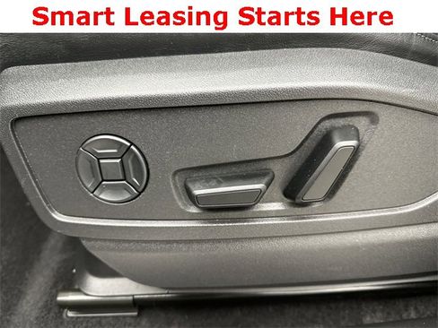 Used 2025 Audi Q5 2.0T Premium w/ Convenience Package image 12