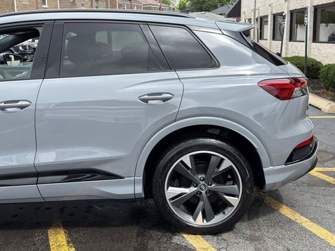 Used 2024 Audi Q4 e-tron Premium w/ Convenience Package AWD/4WD image 5
