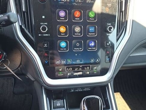 Certified 2024 Subaru Outback Premium image 10