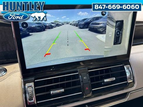 Used 2022 Lincoln Navigator Reserve AWD/4WD image 34