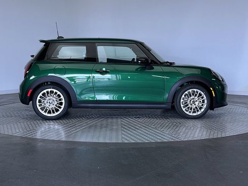 New 2026 MINI Cooper S FWD image 10