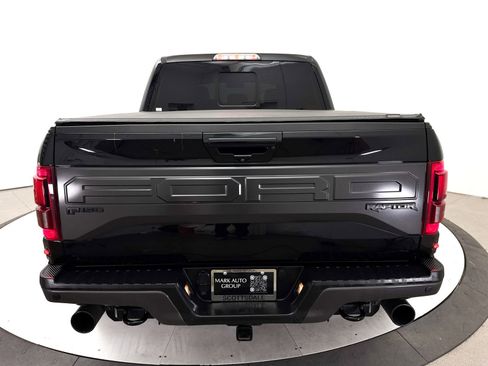 Used 2018 Ford F150 Raptor w/ Equipment Group 802A Luxury AWD/4WD image 16