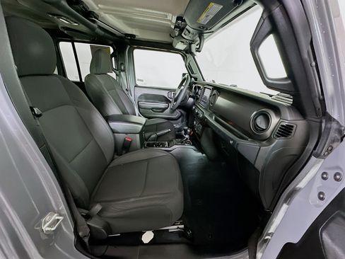 Used 2023 Jeep Wrangler Unlimited w/ 8.4" Radio Group AWD/4WD image 29