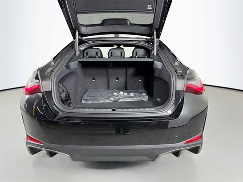 New 2026 BMW i4 eDrive40 w/ Premium Package RWD image 53