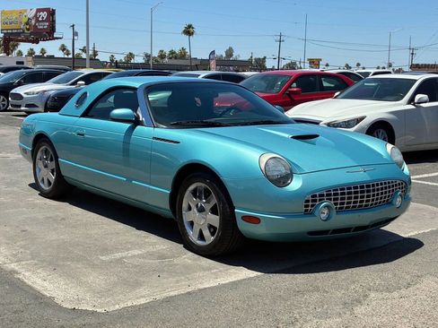 Used 2002 Ford Thunderbird RWD image 12