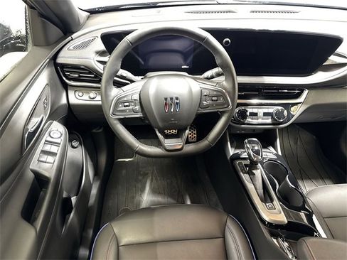 Certified 2024 Buick Envista Sport Touring w/ Convenience I Package image 14