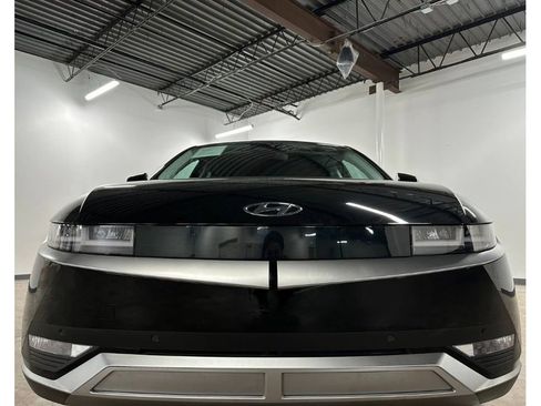 Used 2024 Hyundai Ioniq 5 SEL image 3