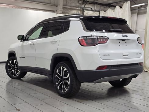 Used 2022 Jeep Compass Limited AWD/4WD image 14