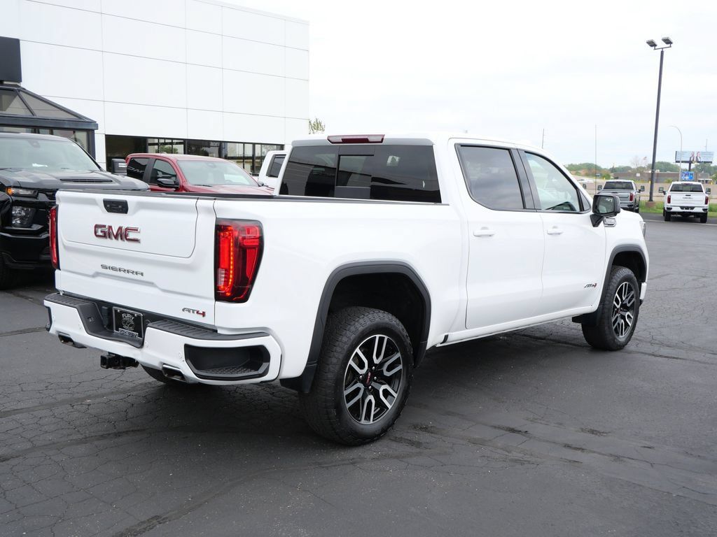 Certified 2024 GMC Sierra 1500 AT4 w/ AT4 Preferred Package AWD/4WD image 8
