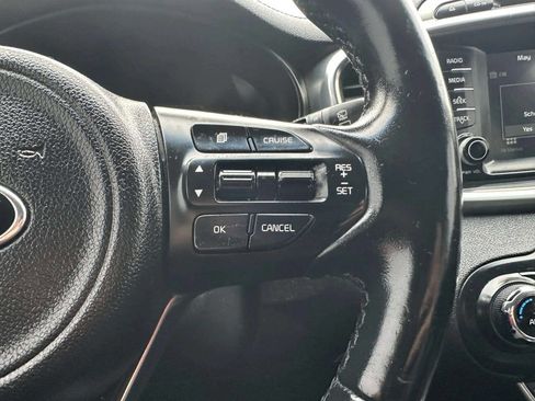 Used 2017 Kia Sorento EX AWD/4WD image 24