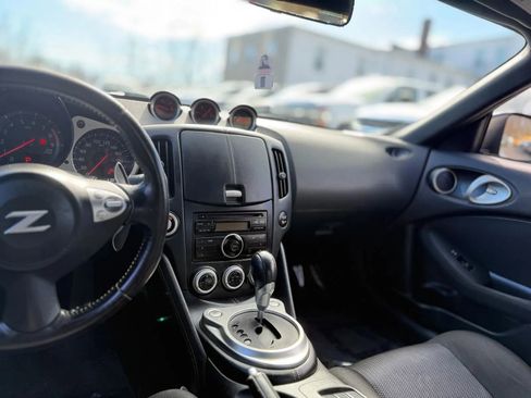 Used 2014 Nissan 370Z Coupe image 13