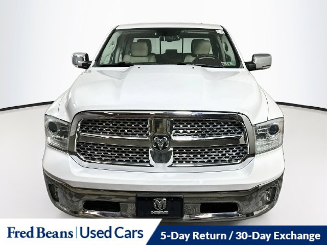 Used 2016 RAM 1500 Laramie w/ Convenience Group AWD/4WD image 2