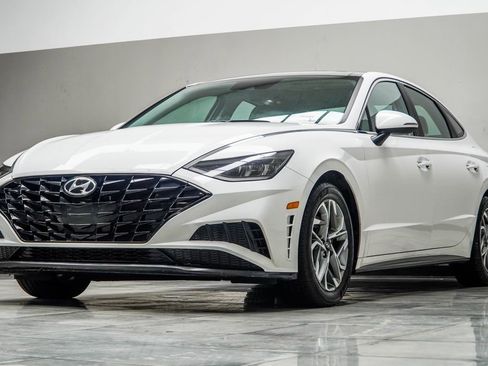 Used 2023 Hyundai Sonata SEL w/ Convenience Package FWD image 7