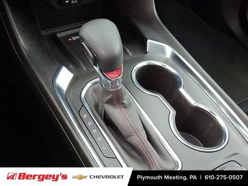 Certified 2023 Chevrolet Traverse RS image 18