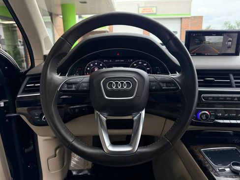 Used 2017 Audi Q7 2.0T Premium Plus w/ Premium Plus Package AWD/4WD image 14